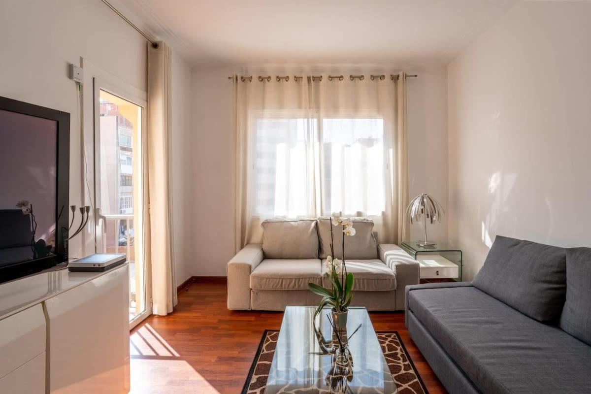 Appartamento Eixample - Bright And Modern 4bd Only For Families Or Business Groups