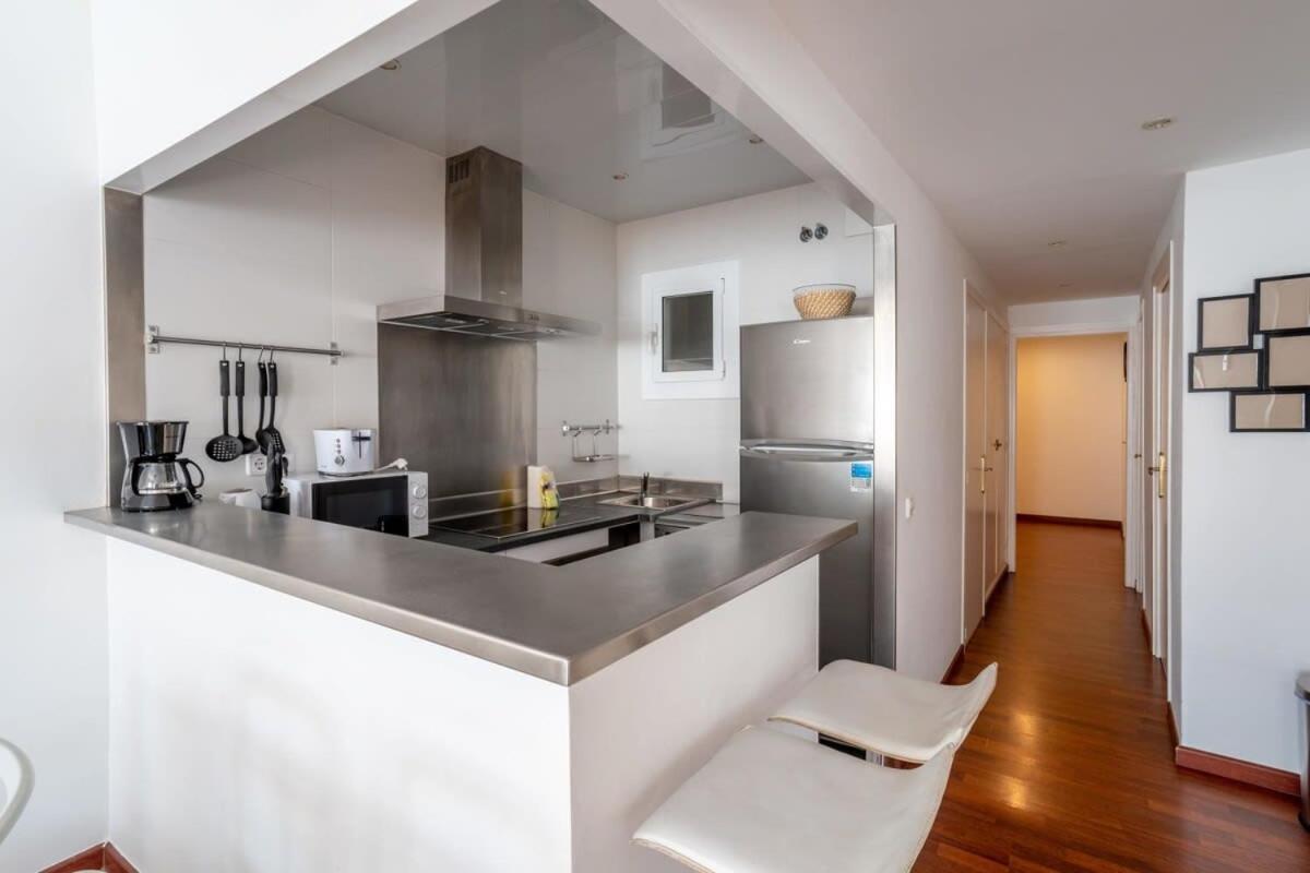 Appartamento Eixample - Bright And Modern 4bd Only For Families Or Business Groups